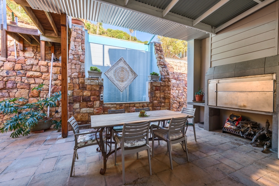 5 Bedroom Property for Sale in Scott Estate Western Cape